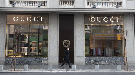 Gucci store opens at Ross Park Mall 